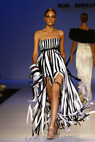 D070BDF0CE53AA28FE2CFF613C81A9