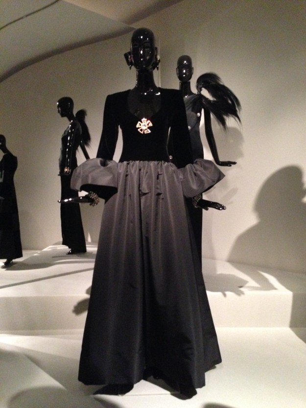 Hubert de Givenchy 32